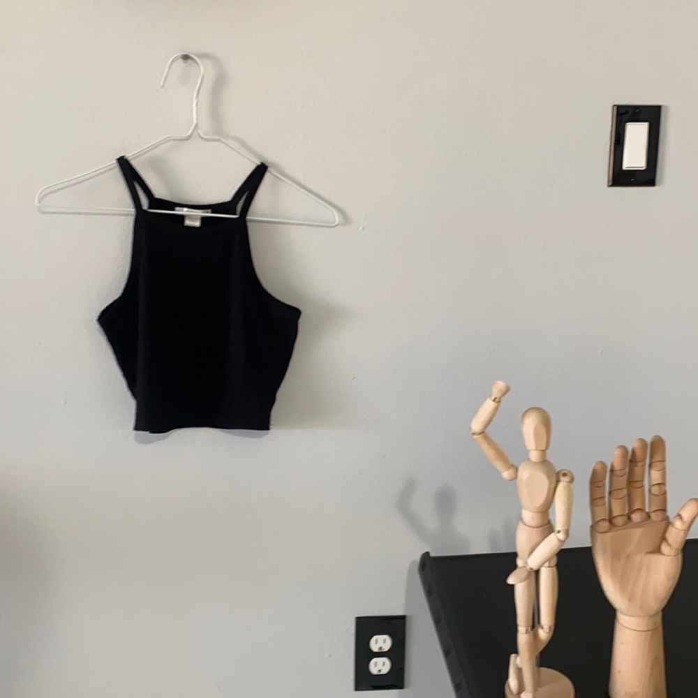 Basic Black Crop Top